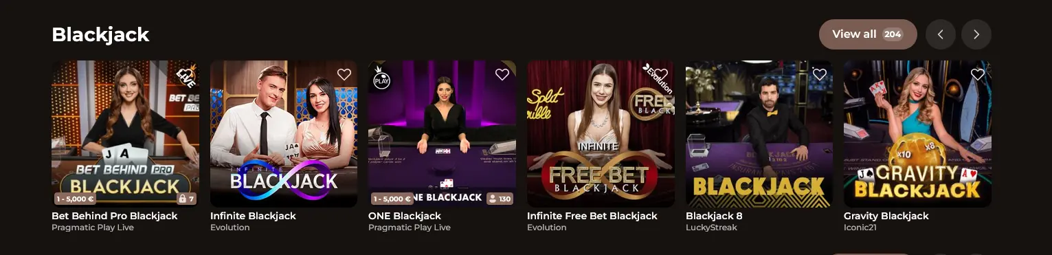 Živé blackjack stoly v Roulettino Casino